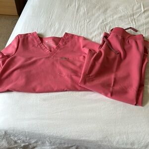 Coral figs set medium top and bottom